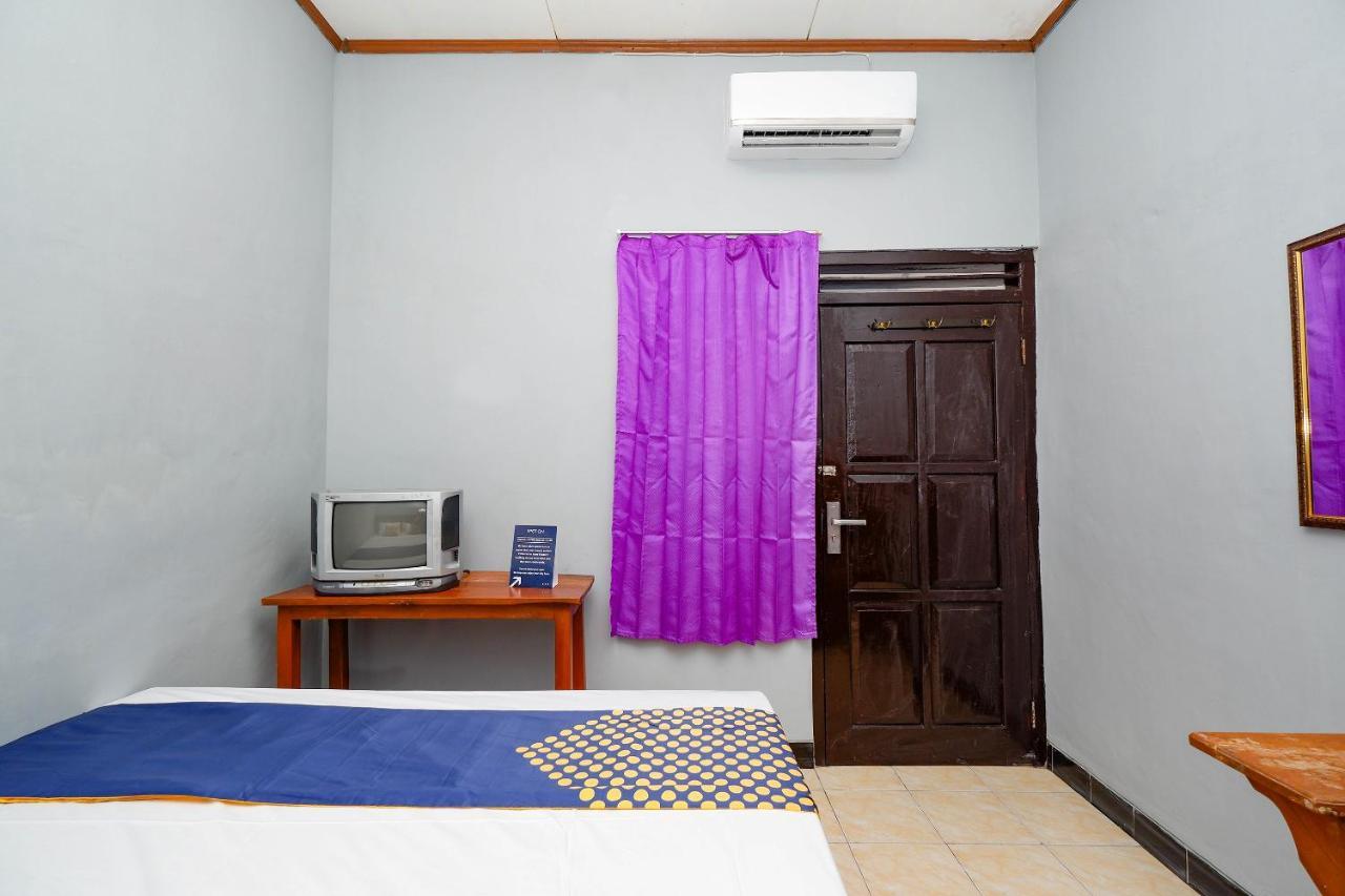 Spot On 2821 Griya Kawula Syariah Hotel Solo Kültér fotó