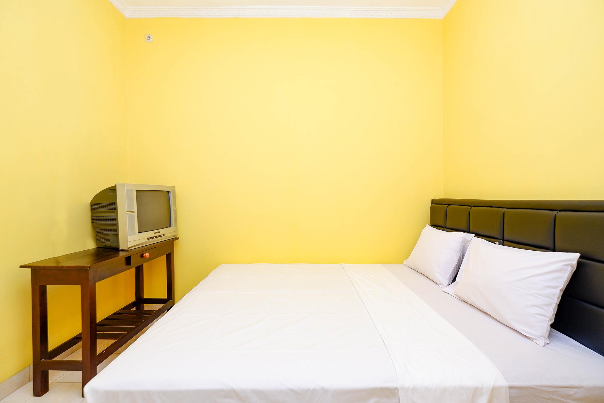 Spot On 2821 Griya Kawula Syariah Hotel Solo Kültér fotó