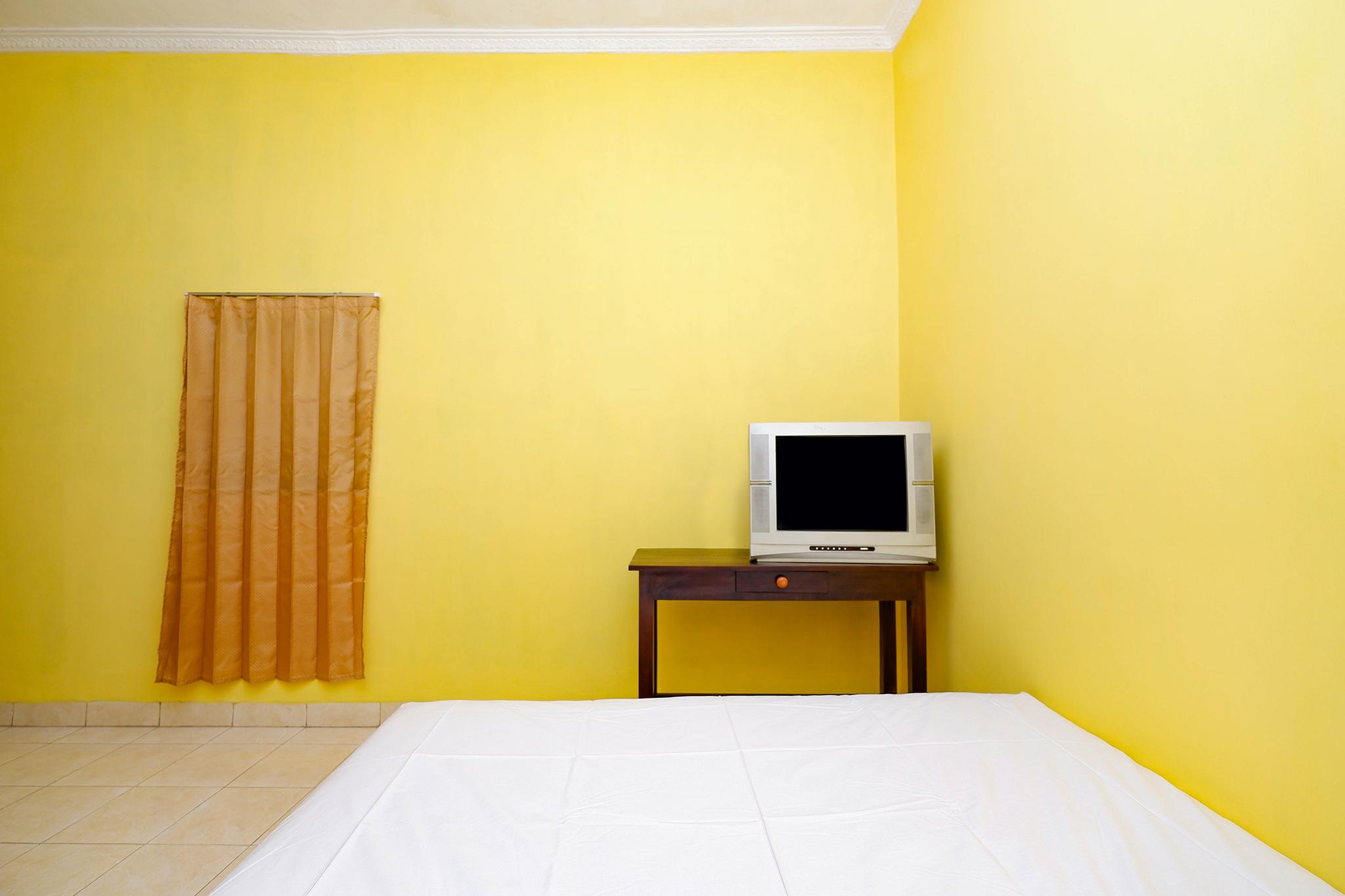 Spot On 2821 Griya Kawula Syariah Hotel Solo Kültér fotó